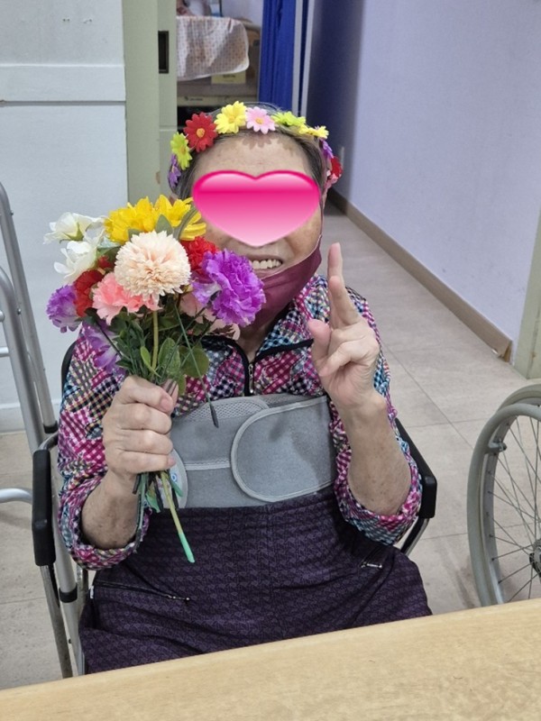 93ea8f4fafdfd45e36f46ff82ac58440_1777264162_082.jpg
